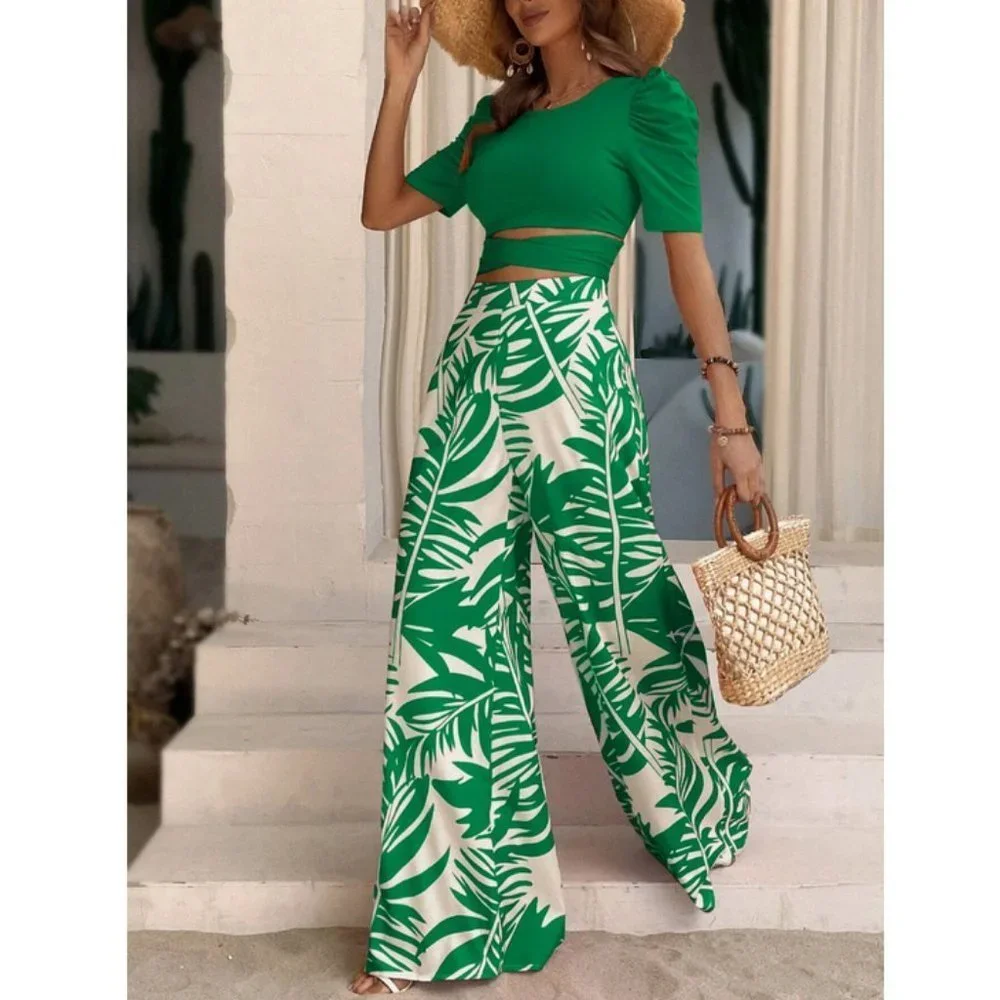 Green Boho Coord set Tie Back Tee & Tropical Print Wide Leg Pants - Picture 1 of 7